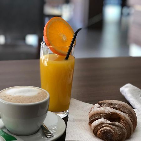 Santo Hotel Shkodra Kültér fotó