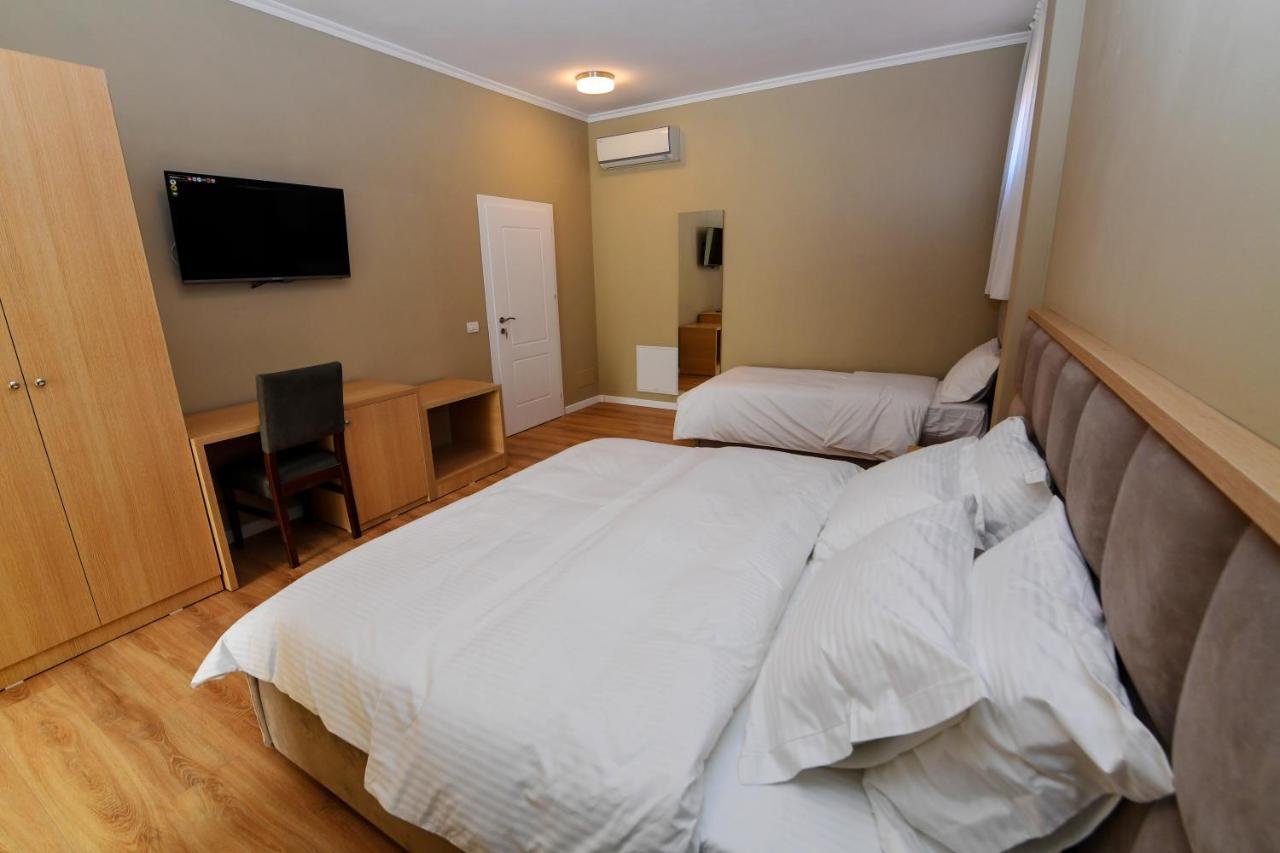 Santo Hotel Shkodra Kültér fotó