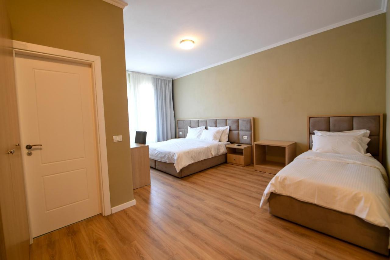 Santo Hotel Shkodra Kültér fotó