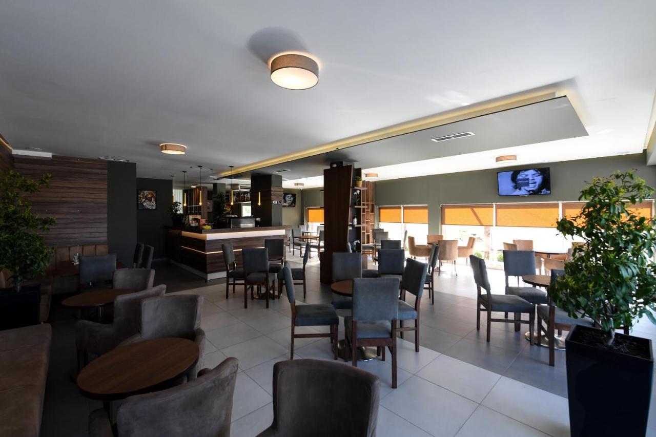 Santo Hotel Shkodra Kültér fotó